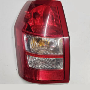 STOP FANALE POSTERIORE SINISTRO CHRYSLER 300 C 3.0 (2004 - 2011) CODICE: 04805967AH; 04805967LH; 61B-5702-008.