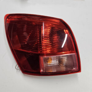 FANALE POSTERIORE ESTERNO SINISTRO NISSAN QASHQAI CODICE: 89070311