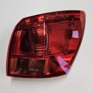 FANALE POSTERIORE ESTERNO DESTRO NISSAN QASHQAI J10 CODICE: 89070312