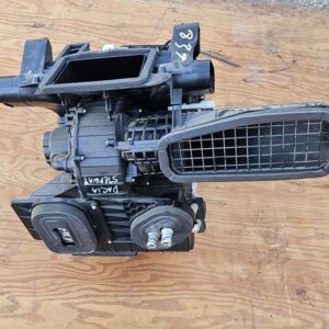 SCAMBIATORE ELETTRICO RISCALDAMENTO ABITACOLO STUFA DACIA LODGY CODICE: 5P3721000; 272708196R.