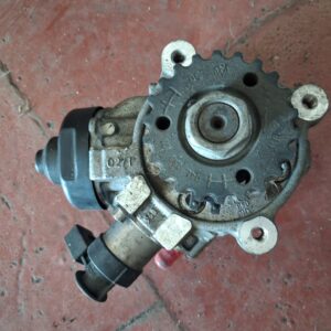Kit pompa alta pressione 04450105374 + INIETTORI BOSCH - 0445110369 VW AUDI SEAT SKODA 2.0 TDI