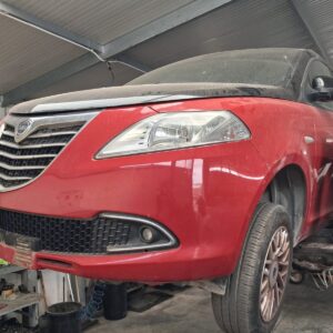 LANCIA YPSILO 1.2 BENZINA 2012 IN POI Musata Anteriore Completa